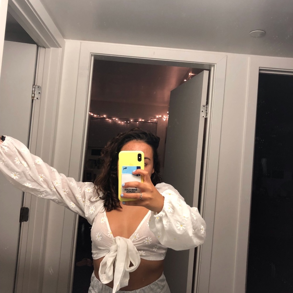 Daisy Embroidered Twist Front Crop Top